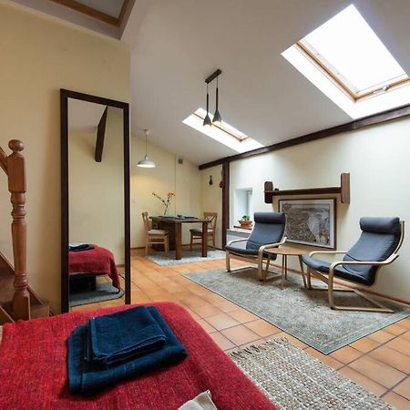 Bright Loft In Amazing Location Apartment Красков Екстериор снимка
